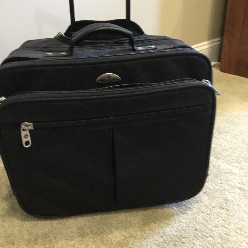 Samsonite rolling laptop bag